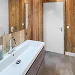 Apartman 1 Stock *